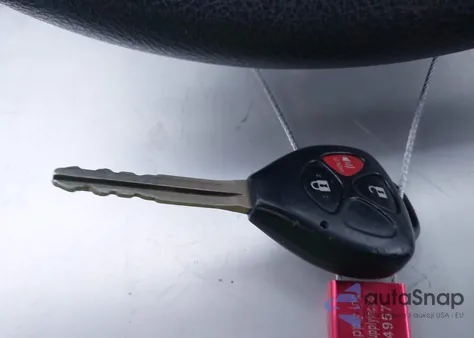 2009 Toyota Matrix S z USA, uszkodzony, nr VIN 2T1LE40E69C008365